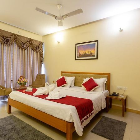 Kstdc Hotel Mayura Hoysala, Мисор Екстериор снимка