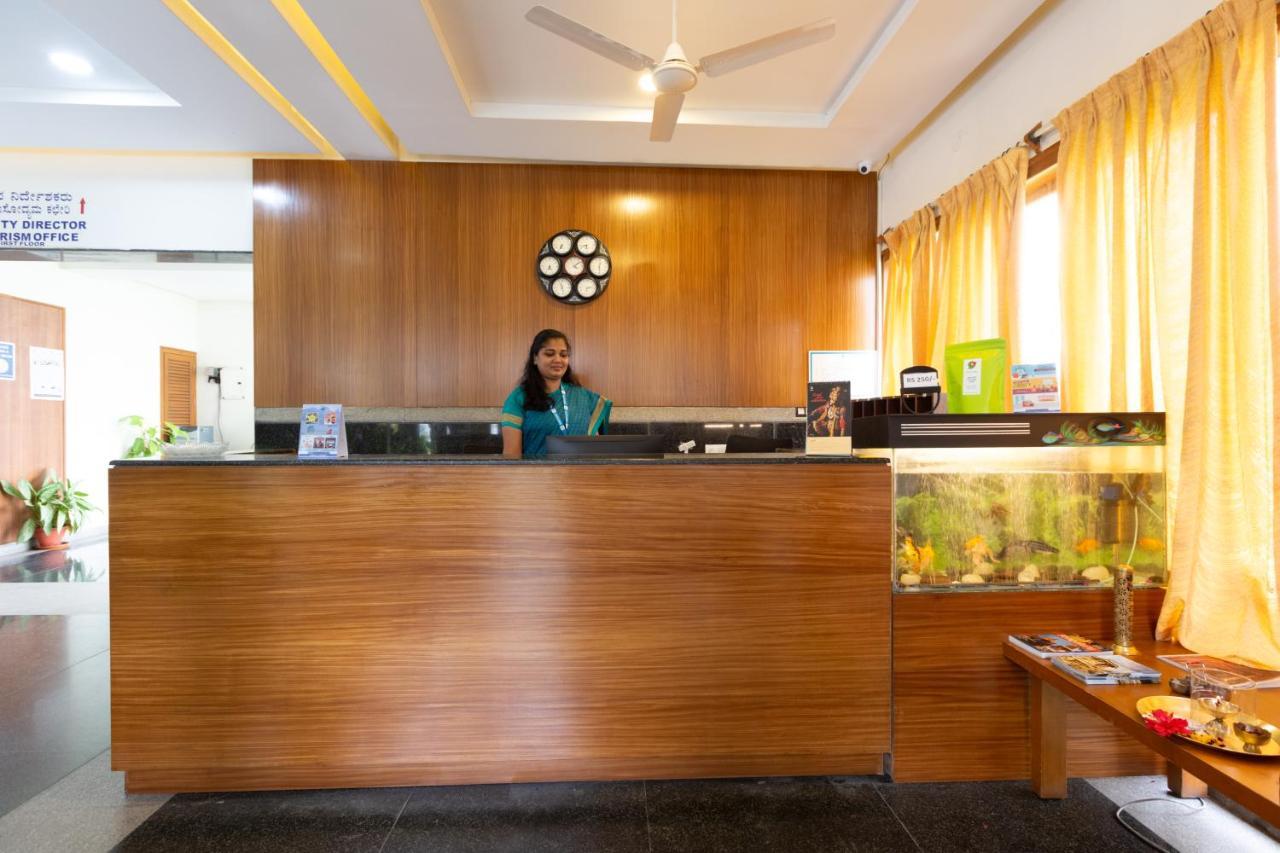 Kstdc Hotel Mayura Hoysala, Мисор Екстериор снимка